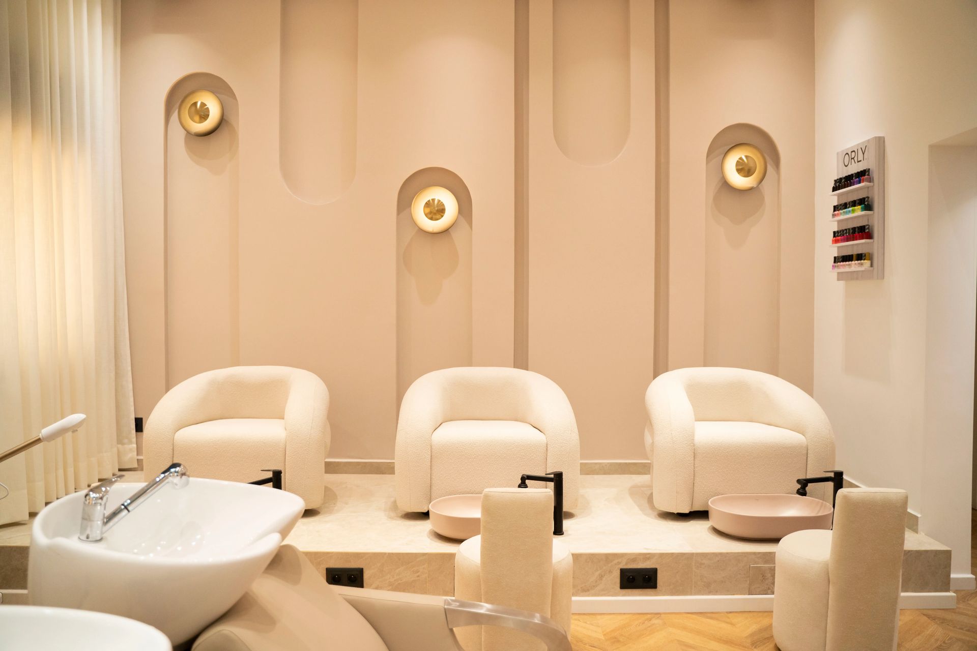 Maison La Lôge — espace onglerie